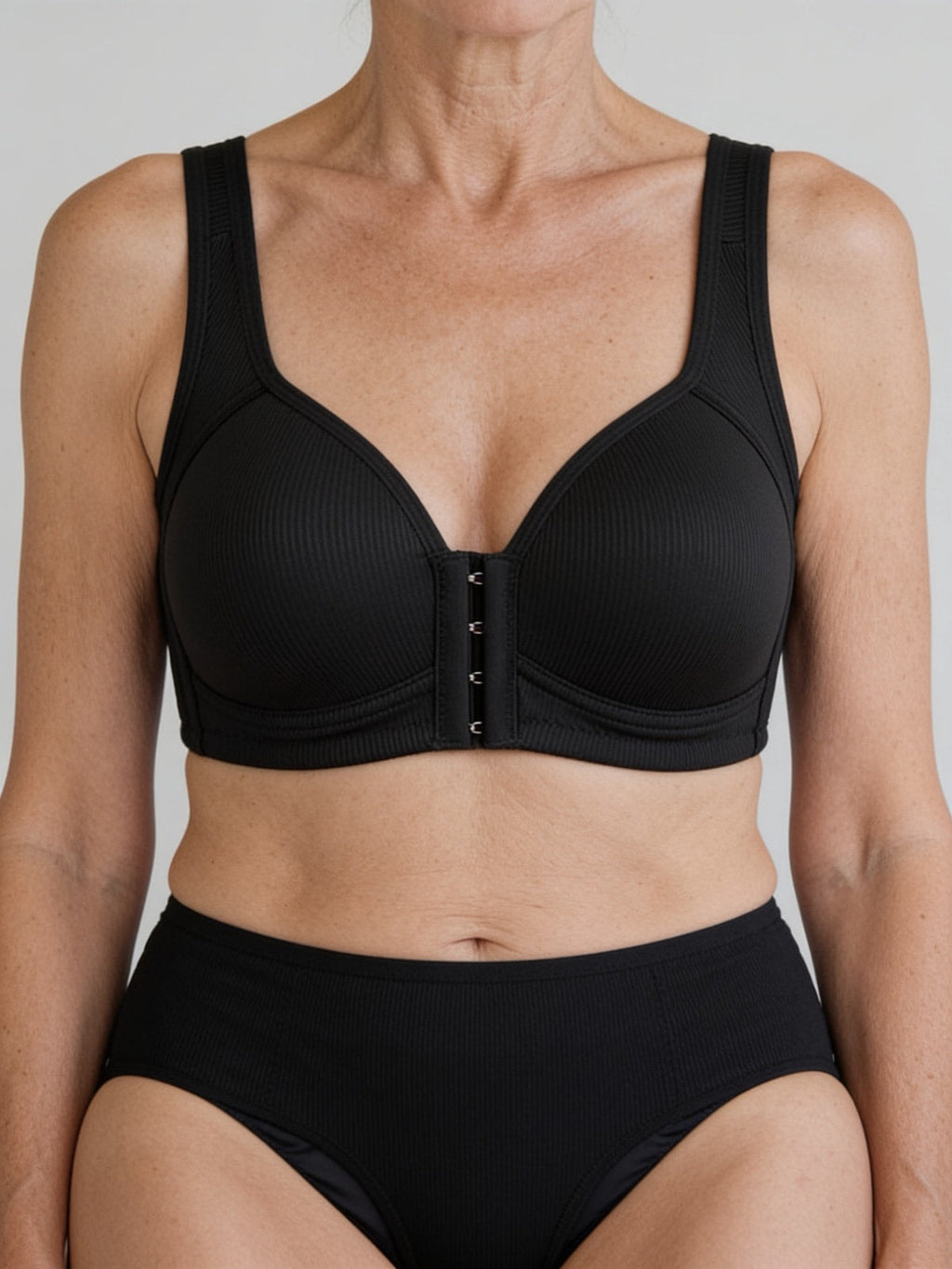 Soutien-gorge ouvert devant col rond